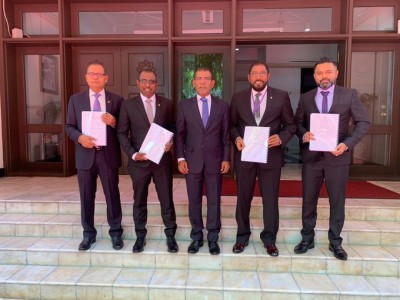 ރިލްވާން މައްސަލައިގެ ޑްރާފްޓް ރިޕޯޓު ޕީޖީ ލީޑަރުންނަށް އަރުވައިފި