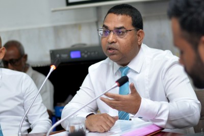 ޔަޒީދުގެ މަގާމު ގެއްލޭ ގޮތަށް މަޖިލީހުން އިސްލާހު ފާސްކޮށްފި