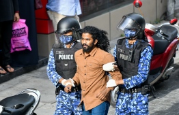ސައިކަލު ބުރުގެ ބައިވެރިންގެ ތެރެއިން އެކަކު ފިޔަވައި އެންމެ ދޫކޮށްލައިފި