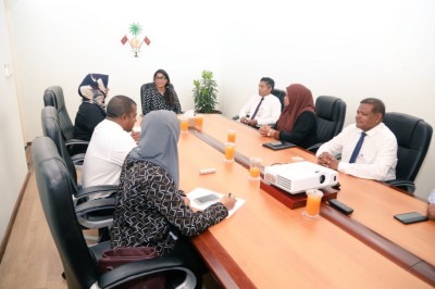 އައްޑޫގައި ހަރުކަށި ފިކުރު ފެތުރޭތީ ޑިފެންސާއެކު މަޝްވަރާކޮށްފި