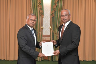 ގަވަރުނަރު ކަމަށް އަލީ ހާޝިމް އައްޔަންކޮށްފި