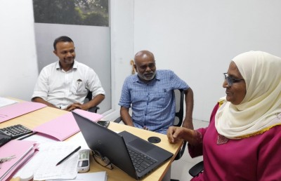 ޗާގޯސް މައްސަލާގައި ކުރީގެ ބަންޑާރަ ނައިބުންނާއި ވަޒީރުން ނިއުސް ކޮންފަރެންސެއް ބާއްވަނީ