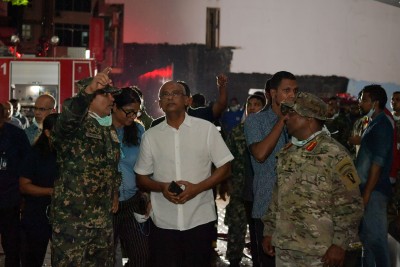 އަލިފާނުގެ ހާދިސާއާ ގުޅިގެން ރައީސް، ނިއުޔޯކަށް ފުރާ ގަޑި ފަސްކޮށްފި