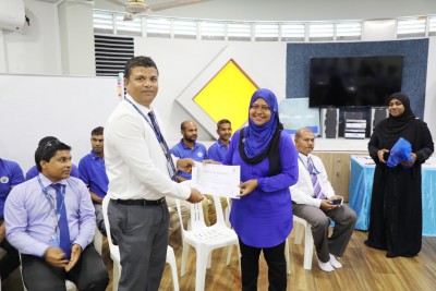 އެމްޕީއެލްއިން ޖަމާލުއްދީންގެ ހާއްސަ އެހީއަށް ބޭނުންވާ ކުދިންނަށް ތަކެތި ހަދިޔާކޮށްފި