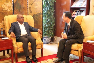 ޝާހިދު ޗައިނާއަށް ވަޑައިގެންފި