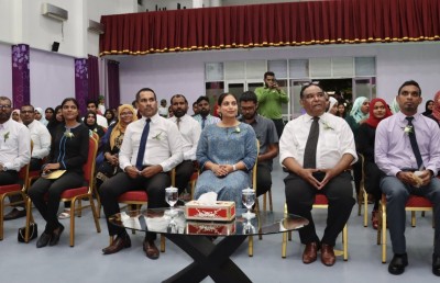 އޯލެވެލްގައި ރަނގަޅު ނަތީޖާ ހޯދައިދިން 37 ޓީޗަރުންނަށް އެވޯޑް