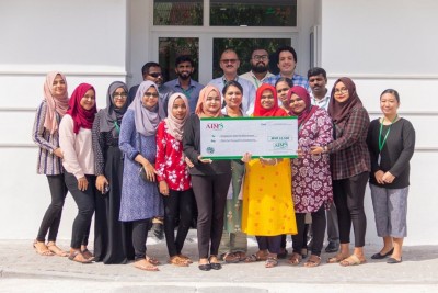 ހެންވޭރު އަލިފާން: އެއިމްސްގެ މުވައްޒަފުންގެ އެއް ދުވަހުގެ މުސާރަ ހާލުގައި ޖެހުނު މީހުންނަށް!