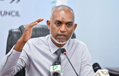 ޕީޕީއެމް ސެނެޓުގެ ކޮންޓްރޯލް ނަގަން އުޅޭ ވާހަކަ މުއިއްޒު ދޮގުކުރައްވައިފި