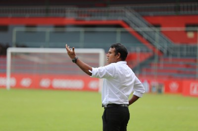 ހާލަތު ރަނގަޅު ނުކުރެވިއްޖެ ނަމަ ރާއްޖޭގެ ފުޓުބޯޅަ ވީރާނާވެދާނެ: އިންމަ