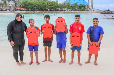 ނުކުޅެދުންތެރިކަން ހުންނަ ކުދިންނަށް ބީއެމްއެލްއިން ފަތަން ދަސްކޮށްދެނީ