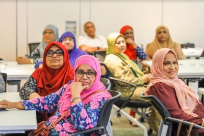 އޮޅުވާލައިގެން ފައިސާ ހޯދާ މައްސަލައަށް ދުވަސްވީ މީހުން ހޭލުންތެރިކޮށްފި