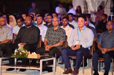 ރިސޯޓުތަކުގެ މަތީ މަގާމުތަކަށް ދިވެހީން އިތުރުކުރަން ބޭނުން: ރައީސް ސޯލިހު