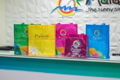 ވިޒިޓް މޯލްޑިވްސް ލޯގޯ ސެލްޓަ ވީގޯގެ ދަނޑާއި ޖޯޒީއަށް!