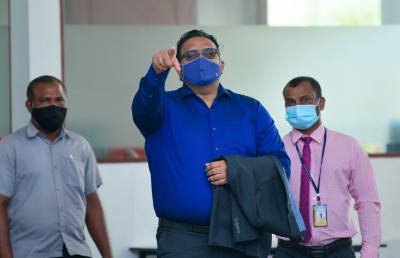 އަދީބުގެ އިއުތިރާފާ އެކު ޕާޓީތަކުން ދިފާއުވާން ޖެހިއްޖެ؟!