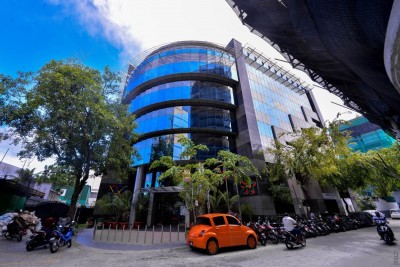 ގޭގެއަށް ލެޑްބޮކި އަނެއްކާވެސް ބަހަން ފަށައިފި