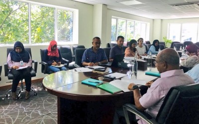 ފޮރިން ސާވިސް ބިލާ ގުޅޭ ގޮތުން މަޝްވަރާކޮށްފި