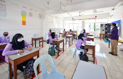 ދޮޅު މަހަށް ފަހު މާލެ ސަރަހައްދުގެ ސްކޫލުތައް ހުޅުވައިފި