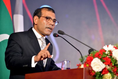 ވިސްނުން އިސްނުކޮށްފި ނަމަ ރާއްޖޭގައި ހަނގުރާމައެއް ފެށިދާނެ: ނަޝީދު