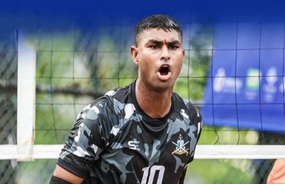 އޮފީސް ވޮލީ މުބާރާތުގެ ފައިނަލްގެ ފުރަތަމަ ޖާގަ އާބަންކޯ އަށް