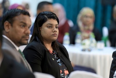 ޝަރީއަތް ނިމެންދެން ބަންދުކުރާ އަމުރުތައް ރިވިއުކުރަންޖެހޭ ގޮތް ހަދައިފި