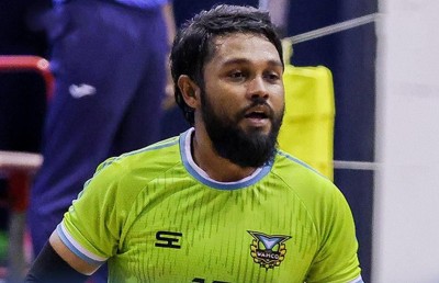 އޮފީސް ވޮލީ މުބާރާތުގެ ފައިނަލްގެ ފުރަތަމަ ޖާގަ އާބަންކޯ އަށް