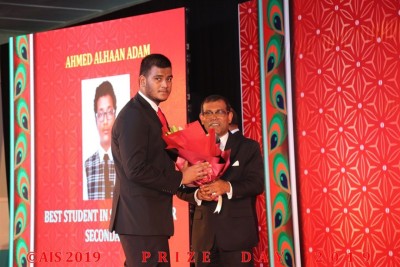 ގަދަ އަޅައި ކުރި މަސައްކަތުން ރަސަލް ވިދާލައިފި