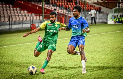 އެކަކު މަދުކޮށް ކުޅުނު ސަސް ބަލިކޮށް މާޒިޔާ އެއްވަނައިގައި ލީޑު ނަގައިފި