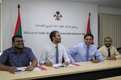 ފަސް ރަށެއްގެ ފުޓްބޯޅަ ދަނޑުގެ ސަބް ބޭސް މަސައްކަތް ބަޔާކާ ހަވާލުކޮށްފި
