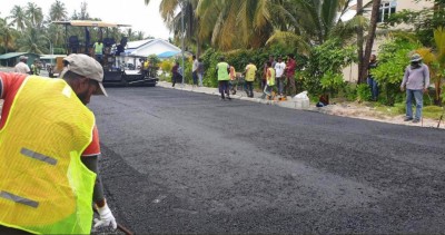 ބަދަލަކާއެކު ފުވައްމުލަކު ރިންގް ރޯޑުގައި ތާރު އަޅަން ފަށައިފި