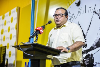 މަޝްރޫއުތައް ދިނުމުގައި އެމްޑީޕީ މެމްބަރުންގެ ބަސް އޮންނަން ޖެހޭ: އަސްލަމް