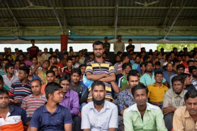 ވިޔަފާރި ކުރާ ބިދޭސީ ލޭބަރުންނަށް ހަރުކަށި ފިޔަވަޅު އަޅަން ތައްޔާރުވަނީ