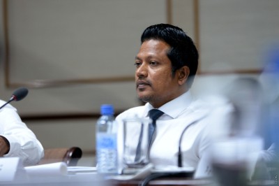 ސުޕްރީމް ކޯޓުގެ ފަނޑިޔާރުން ވަކިކުރަން މަޖިލީހުން ޖޭއެސްސީއަށް ލަފާދެނީ