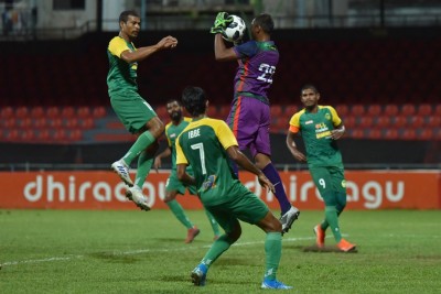 ބޮޑު ބްރޭކަށް ދިއުމުގެ ކުރިން މާޒިޔާ ލީޑު ފުޅާކޮށްފި