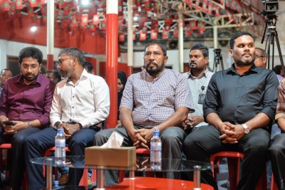 ހުރިހާ ބާރެއް އެއްބައެއްގެ އަތްމައްޗަށް ދިނުމަކީ ނުރައްކަލެއް: ގާސިމް