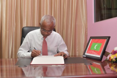 ރޭލުގައި ރޯވި ހާދިސާއާ ގުޅިގެން ޕާކިސްތާނަށް ރައީސްގެ ތައުޒިޔާ