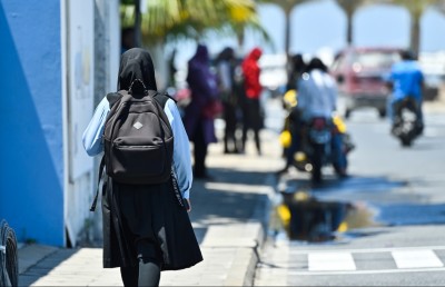 ސްކޫލުތަކުގައި ބުލީ ކުރުން ނުހުއްޓުވި، ބެލެނިވެރިން ޝަކުވާގައި!