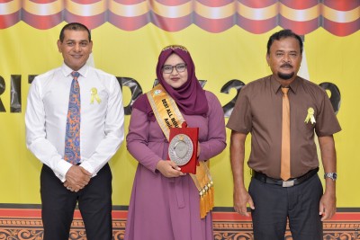 ބަނޑިދޫ ސްކޫލުގެ އެންމެ މޮޅު ދަރިވަރަކަށް ރައުފާ