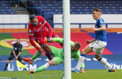 ލިވަޕޫލްގެ ވެން ޑައިކަށް ސީޒަން ނިމުމުގެ ބިރު އެބައޮތް