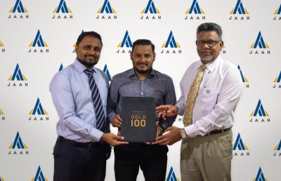 ގޯލްޑް 100 ގާލާގެ އެކްސްކްލޫސިވް ރިއަލްއެސްޓޭޓް ޕާޓްނަރަކަށް ޖާހް