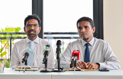 ޑިމޮކްރެޓްސް އަށް ސޮއިކުރި މީހުންގެ ލިސްޓު އާންމުވި މައްސަލައެއް ފުލުހުންނަށް ހުށަހަޅައިފި