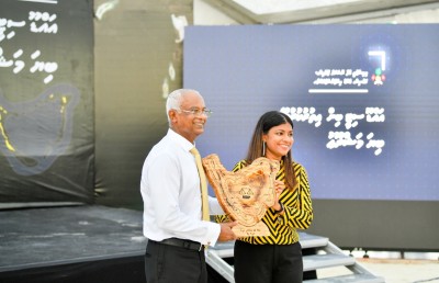 ރިޔާސީ އިންތިހާބުގައި އައްޑޫގެ މެޖޯރިޓީ ލިބޭނީ ރައީސަށް: ރޮޒައިނާ