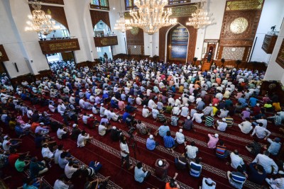 ކޯޓުން ބޭރު 'ކައިވެނި'ތަކަކީ ގާނޫނާއި ޝަރީއަތާ ހިލާފު ކައިވެނިތަކެއް: ހުތުބާ