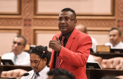 ކޭބަލް ކާރަށް ކުރި މަލާމާތަށް ޖާބިރު ރައްދު ދެއްވީ ރެޕަކުން