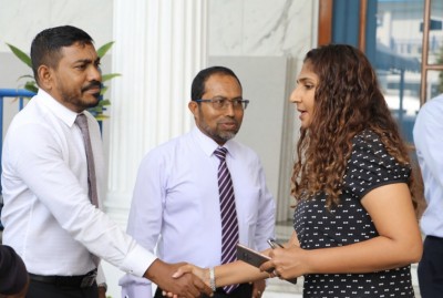 ސުޕްރީމް ކޯޓުގެ ފަނޑިޔާރުން ހައިކޯޓަށް ޒިޔާރަތްކޮށްފި