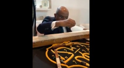 ގެފުޅުގެ އުރަކޮޅު ފެއްސެވުމުގައި މިނިސްޓަރު ޝާހިދު ބައިވެރިވެލައްލައިފި