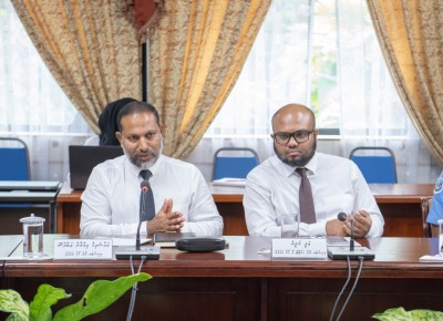 އެއްވެ އުޅުން ހަނިކުރި އިސްލާހު އުވާލައިފި ނަމަ ނިޒާމަށް ބުރޫއަރާނެ: އިމްރާން