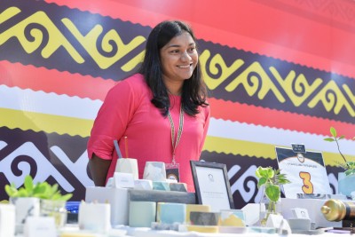 ނަޒާ ގެނެސްދެނީ ގޭތެރޭގެ ތަރުތީބުކަމާއި ކުލަ!