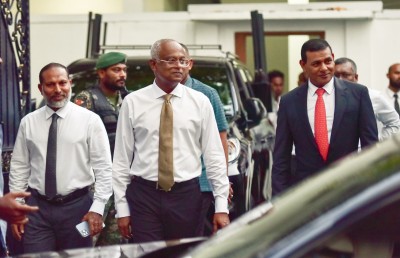 ރައީސް ކެމްޕޭނަށް ނުކުންނަވަން ކޯލިޝަނާ އެކު ބައްދަލުވުމެއް