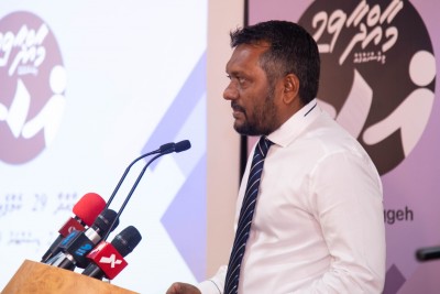 ފައްޔާޒު ފިޔާޒަށް: އެމްޑީޕީން ހުށަހަޅަން ޖެހޭ ރިޕޯޓެއް ހުށަނާޅައެއް ނޯންނާނެ