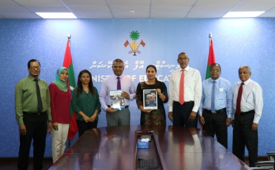 ތައުލީމީ ދާއިރާއާ ގުޅޭ ދެ ފޮތެއް އެޑިއުކޭޝަން މިނިސްޓްރީން ނެރެފި